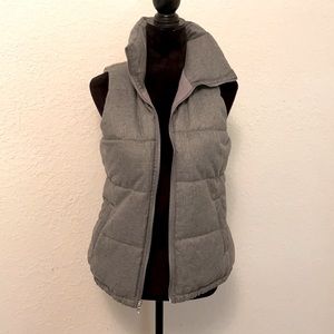 Old Navy Grey Twill Puffy Vest